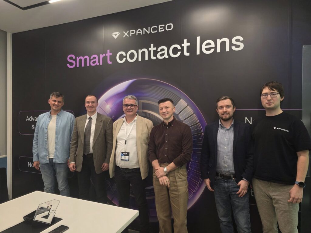 The Carbon-Ukraine team recently had the privilege of visiting XPANCEO, a Dubai-based deep-tech startup at the forefront of technological innovation